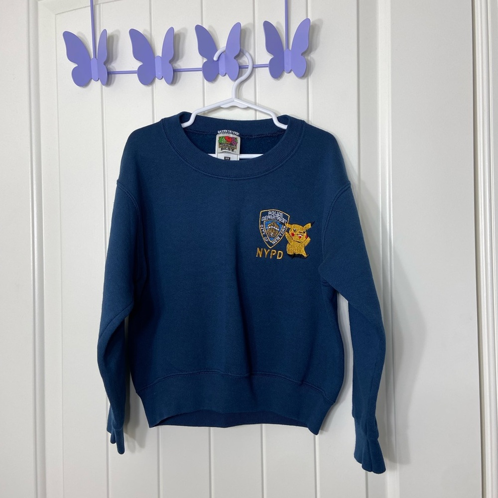 Fruit of the Loom kid’s pikachu NYPD patch logo crewneck sweatshirt top 6/8